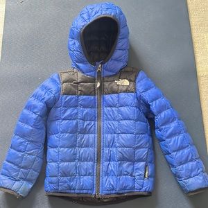 EUC The North Face ThermoBall Hooded Jacket